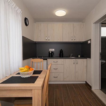 Apartments Vjera Petrovac Eksteriør billede