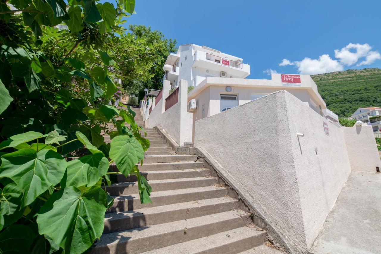 Apartments Vjera Petrovac Eksteriør billede