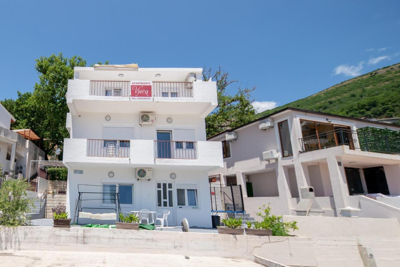 Apartments Vjera Petrovac Eksteriør billede