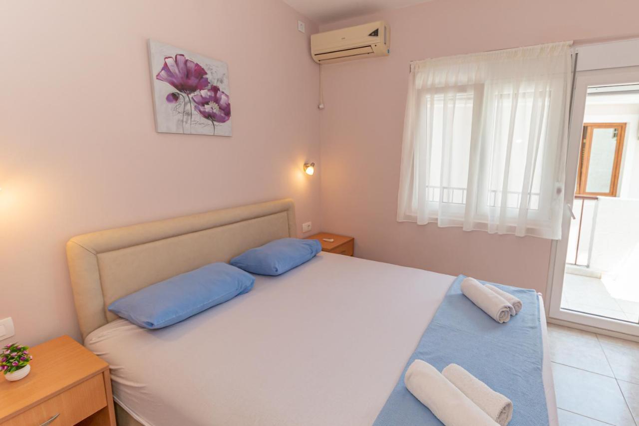 Apartments Vjera Petrovac Eksteriør billede