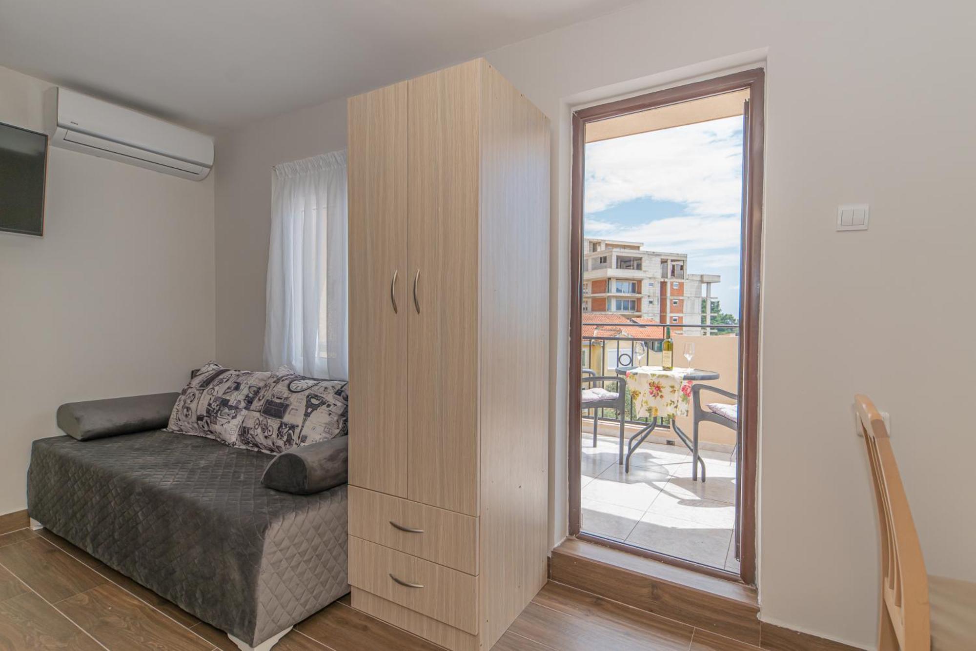 Apartments Vjera Petrovac Eksteriør billede