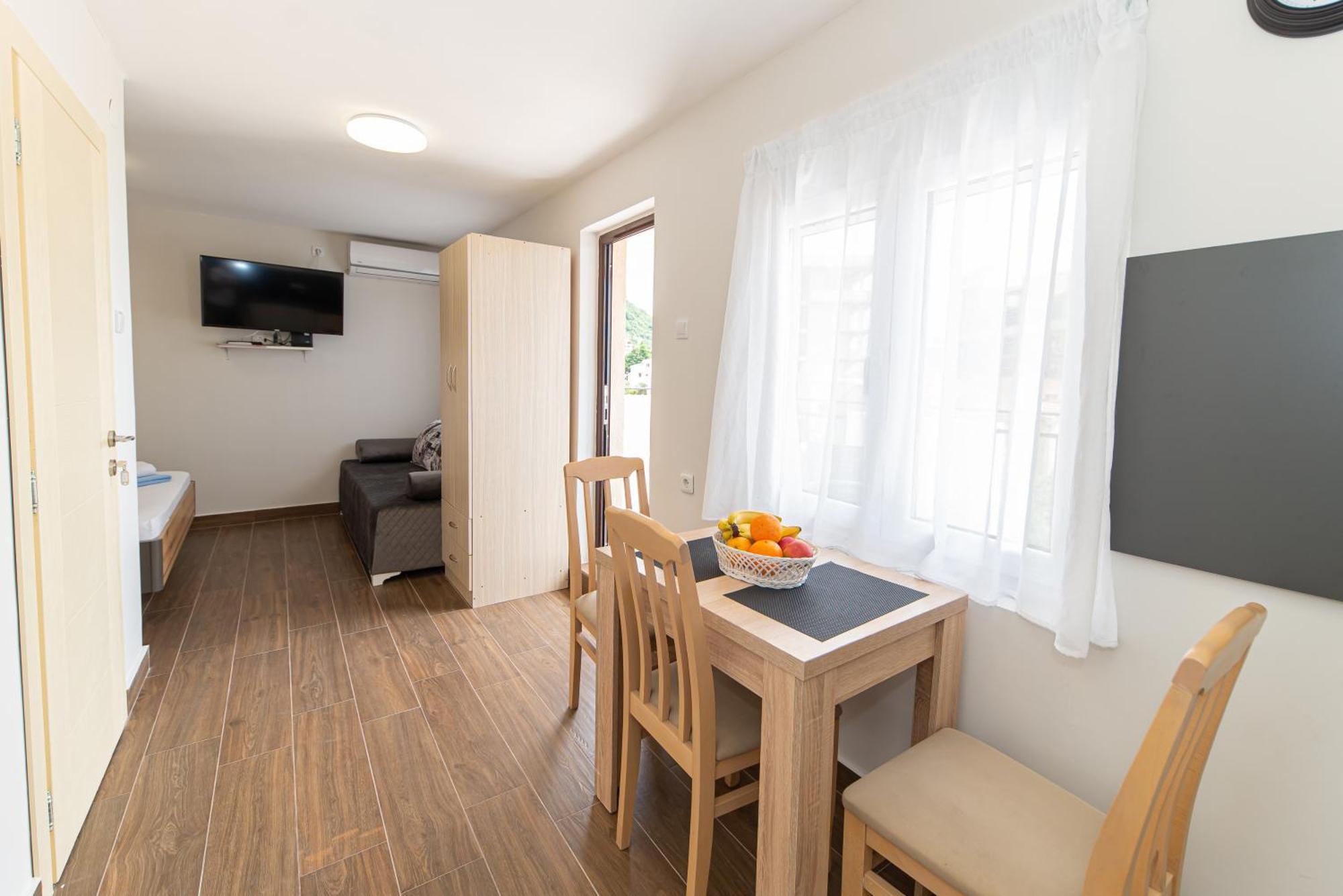 Apartments Vjera Petrovac Eksteriør billede