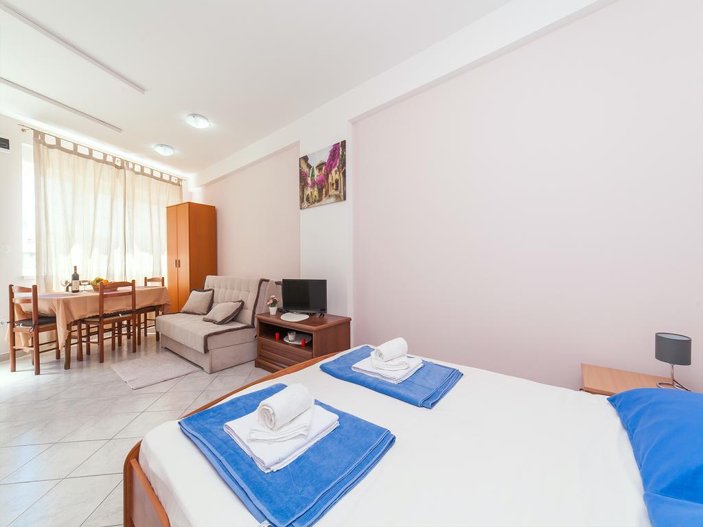 Apartments Vjera Petrovac Eksteriør billede